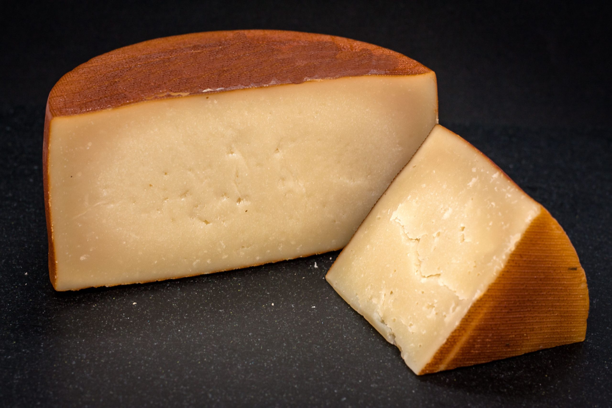 Idiazabal ~200 G APPROX.